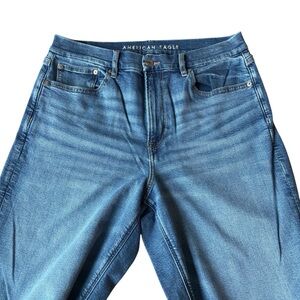 American Eagle Jeans Women’s Size 12 R Curvy Super High Rise Baggy Straight
